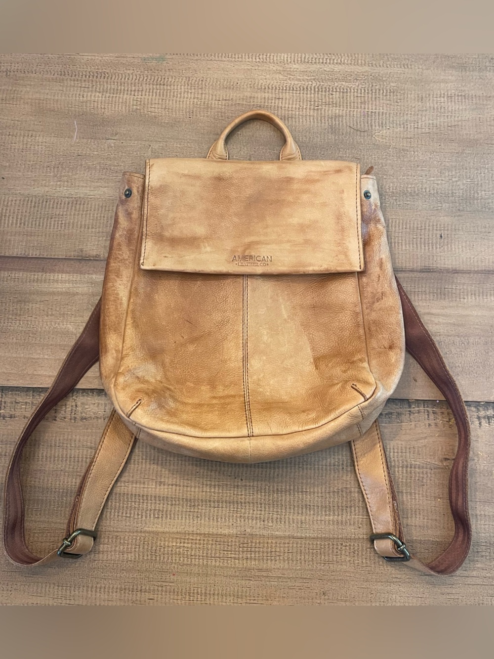 American Vintage Tan Leather Backpack with Top Flap
